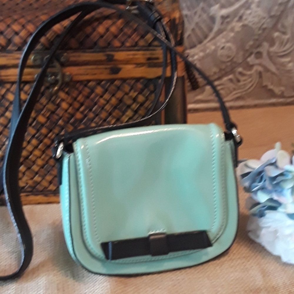 Kate spade jade chelsea park patent leather bag.